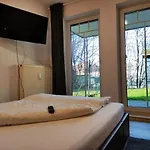 City Apartment *